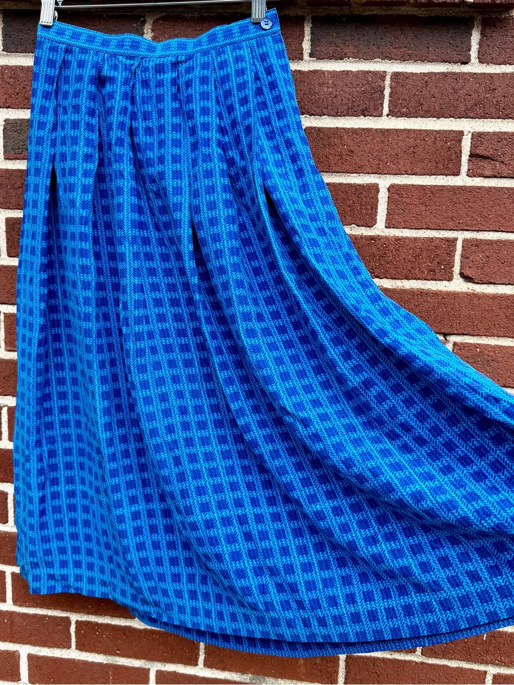 Vintage Blue Checked Liz Claiborne Midi Women’s Skirt Petite Sz 4 100% Silk